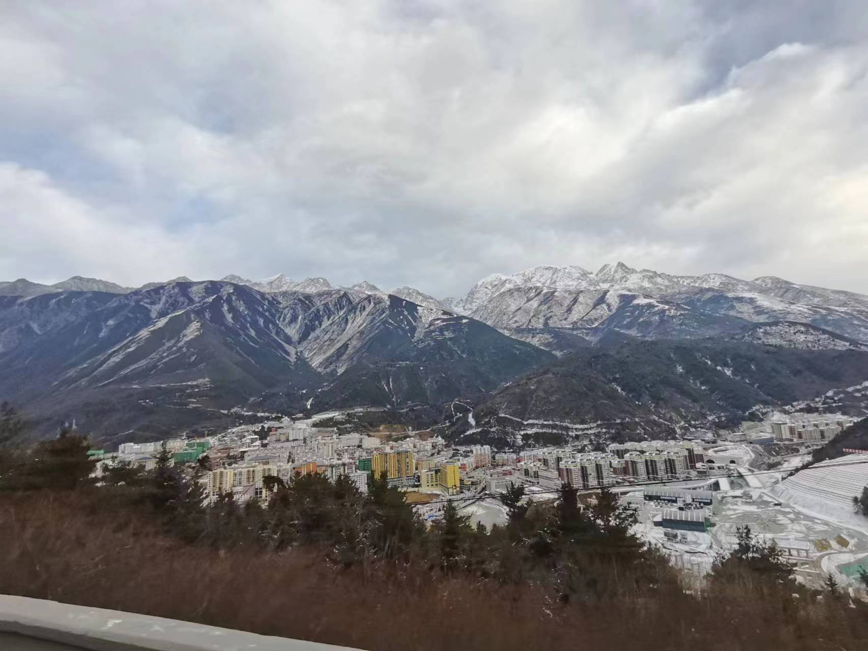 川藏鐵路某建設(shè)指揮部高原供氧工程